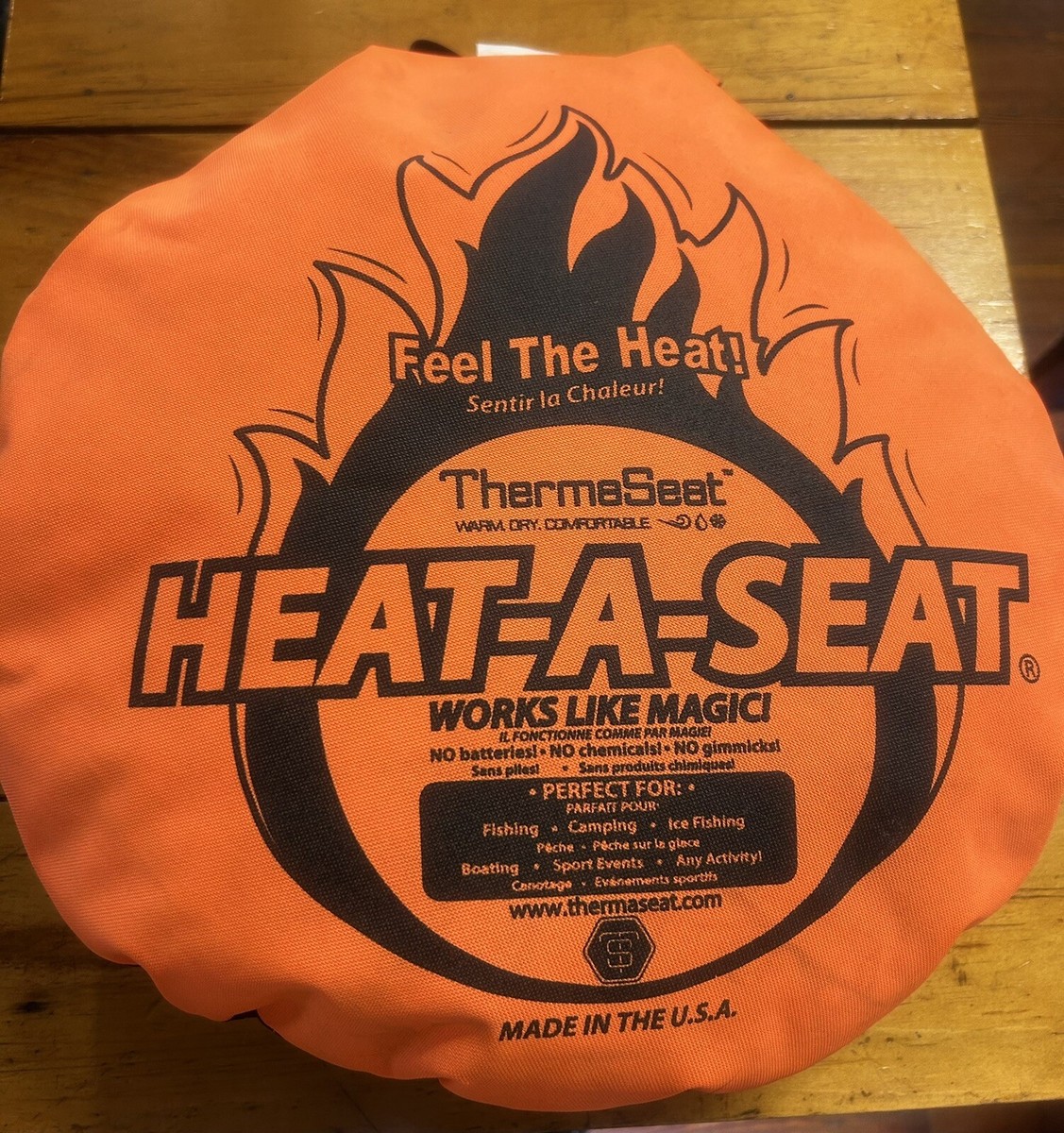 Heat-a-Seat Insulated Hunting Seat Cushion Blaze 600 Denier Invision