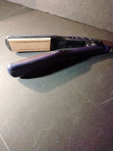 Remington S-8001 Wet 2 Straight Flat Iron 1.75” Hair Straightener Purple Tested - Picture 2 of 4