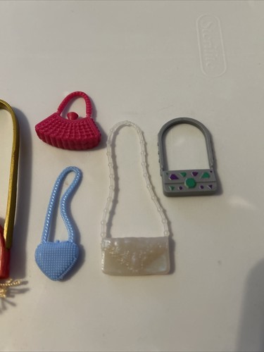 Lote De 5 Monederos Muñeca Barbie Bolsas Accesorios - Imagen 4 de 4