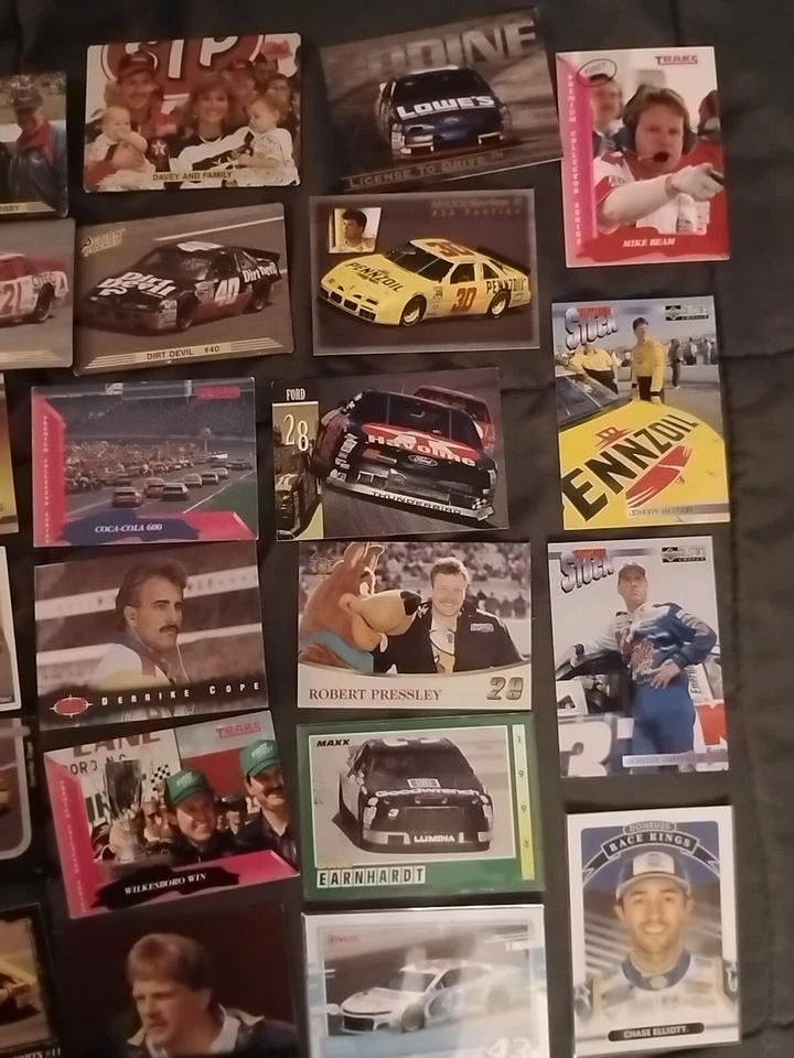 NASCAR Lot/51 READ DESCRIPTION Earnhardt,Dillon Wallace,Elliott,Waltrip,Jarrett - Image 3 of 4