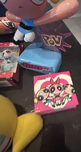 Lotto ragazze Powerpuff con banca Enesco, peluche, lattine, figurine PVC, pacchetto anni 2000 - Foto 12 di 24