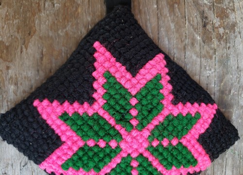 ANTIQUE Amish MENNONITE Sewing NEEDLEPOINT STAR Pin Cushion FOLK ART #3 - Picture 3 of 11