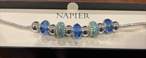 Napier 8” Bracelet Silver Tone Iridescent Blue Crystal Beads Lt Blue Rhinestones - Picture 3 of 3