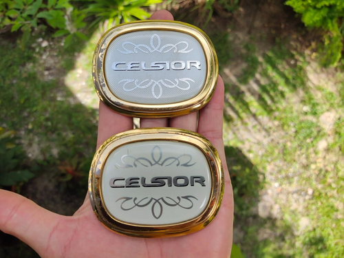 TOYOTA CELSIOR LS430 UCF30 SIDE ROOF PILLAR EMBLEM BADGE GENUINE 1 pair/2pcs. - Foto 2 di 10