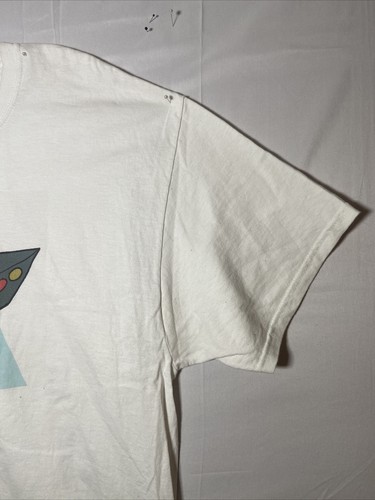 Alien Spaceship, Ufo, 3 Aliens, Coffee & Book White Shirt Hanes Tag - Picture 4 of 8