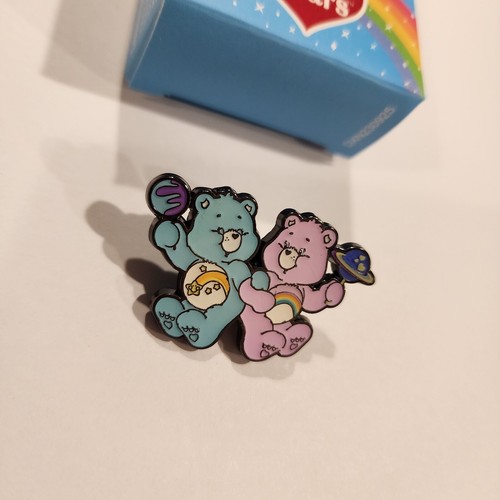 Oso Loungefly Care Cheer and Wish Bear con Planetas Pin Caja Ciega NUEVO Abierto - Imagen 6 de 10