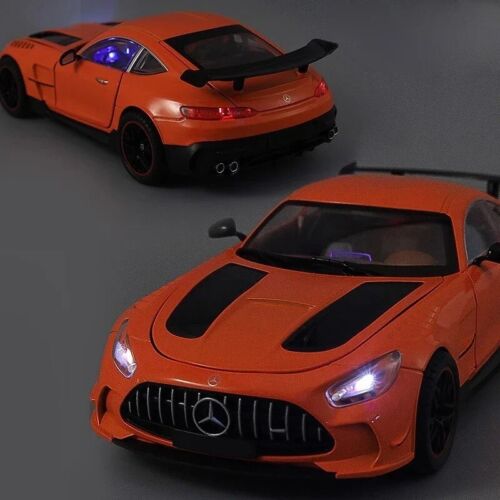 Voiture 1/18 Mercedes-Benz GTR Collection Miniatur Druckguss Modellauto 1:18 - Bild 6 von 11