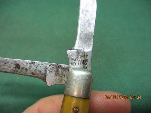 Vintage Schrade Walden N.Y. #293Y Trapper Pocket Knife , 2 Blade, Yellow - Picture 4 of 14