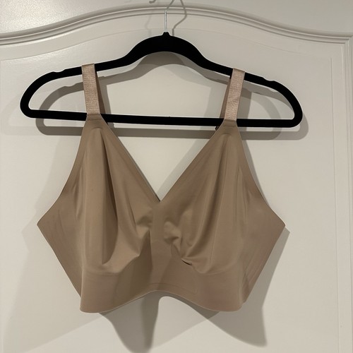 EBY Seamless Nude BH Damen Gr. XL DD kabellos verstellbarer Träger Komfort ohne Pads