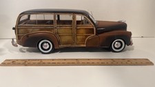 1:18 CUSTOM MAISTO CHEVROLET 1948 CHEVY FLEETMASTER WOODY WEATHERED RUSTED BARN