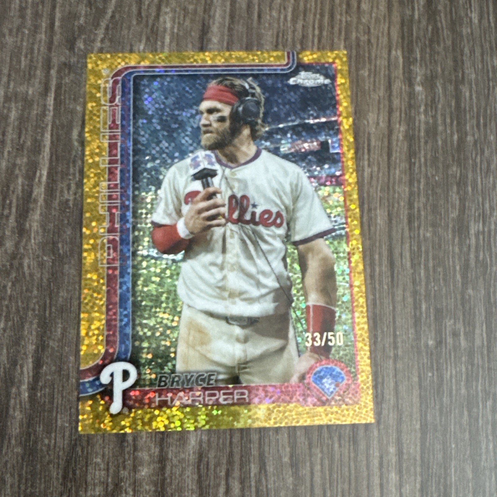 2025 Topps Chrome - Image Variation Bryce Harper #150 Gold Speckle Refractor /50