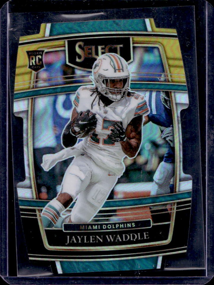 2021 Select Jaylen Waddle RC Black and Gold Prizm Die Cut Concourse #48