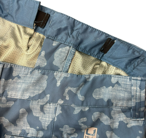 HUK Pursuit Water Repellent Quick Dry Shorts Mens Medium Titanium Blue EUC - Picture 3 of 5