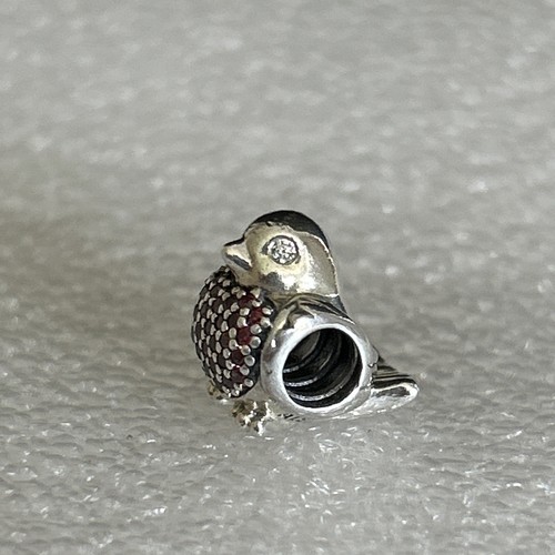 Genuine Pandora 🌟 Red pavé breasted Robin Charm 🌟 791731CZR
