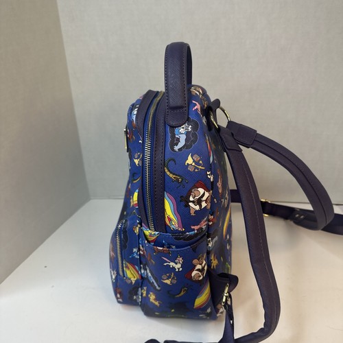 Mini Mochila Disney Loungefly Fantasia Villanos y Amigos Estampado por Todas Partes T3 - Imagen 5 de 8