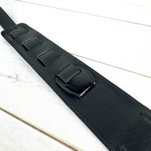 Walker And Williams KB-15 Midnight Black Celtic Knot Design Padded Guitar Strap - Picture 16 of 16