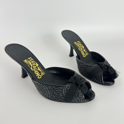 Ferragamo | Authentic Black Bow Ribbon Leather Stiletto Mules (5C , EU 35)