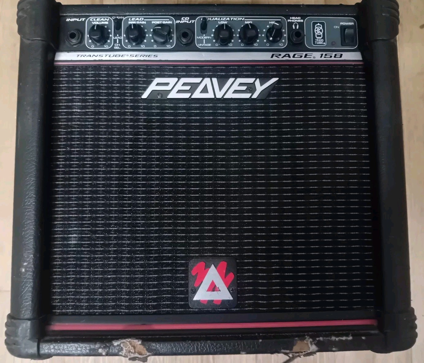 PEAVEY RAGE 158 GITARRENÜBUNGSVERSTÄRKER GEBRAUCHTER ZUSTAND GUTER ZUSTAND