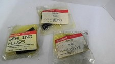 RayChem 807994-0 Sealing Plugs Lot Of 3
