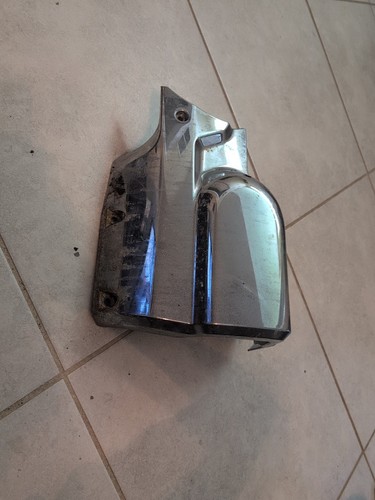 2003 Honda VTX1300 R S Left Side Rear Engine Motor Cover 11370-MEAA-6720 - Picture 3 of 4