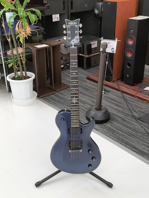 Schecter Damen Solo Elite E-Gitarre JP