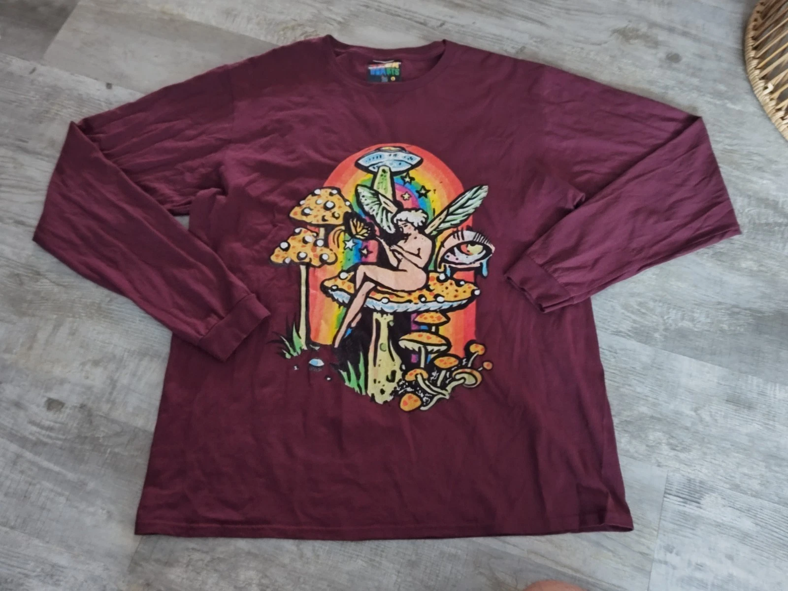 Teen Hearts Clothing Co Mushrooms Fairy Tee Shirt Adult Large Maroon Long Sleeve