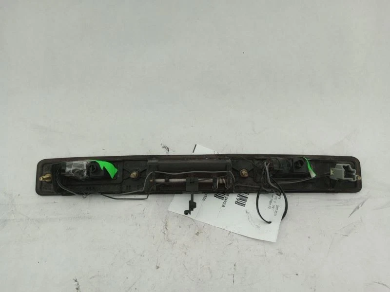 Manija de puerta levadiza trasera Volvo XC70 V70 compatible con 2001 2002 2003 2004 Foto 2 de 4