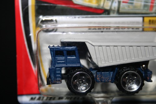 Matchbox 2000 #95 - #MB209 Matchbox Hero! - Earth Mover - Picture 8 of 22