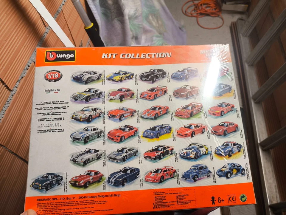  Ferrari Maranello 550 del 1996 - Modello 1:18 della Serie Metall Kit! - Immagine 3 di 3