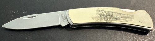 Train pocket knife