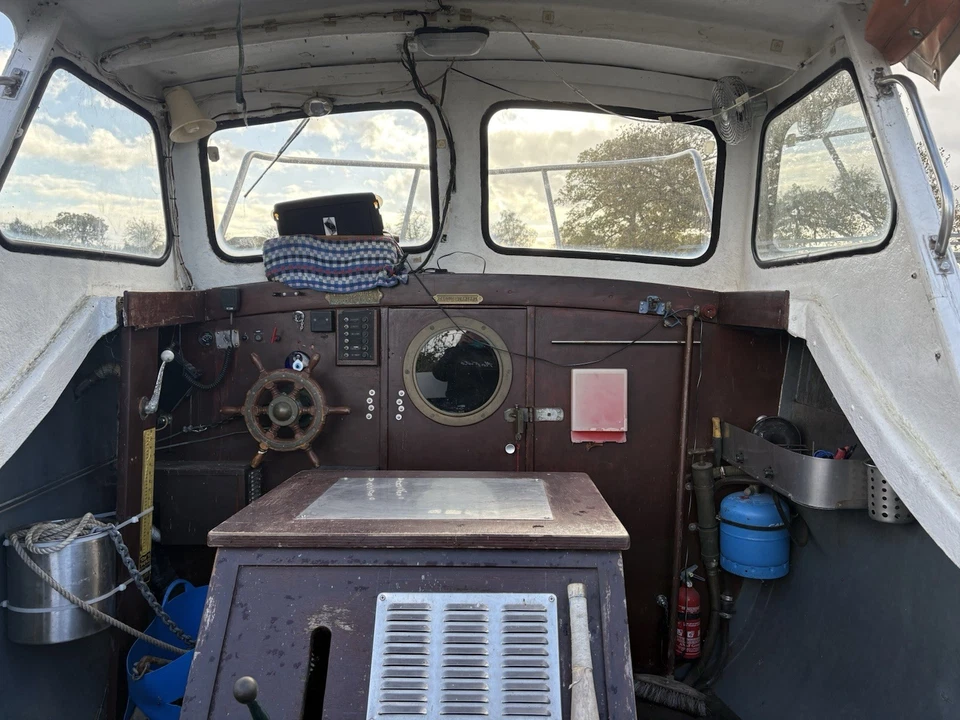 Sea Fishing Boat 20’ Colvic  1976 - Image 4 of 4