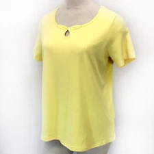 Quacker Factory Plus Yellow Swarovski Details Key-Lock Neck Top Tee 2X