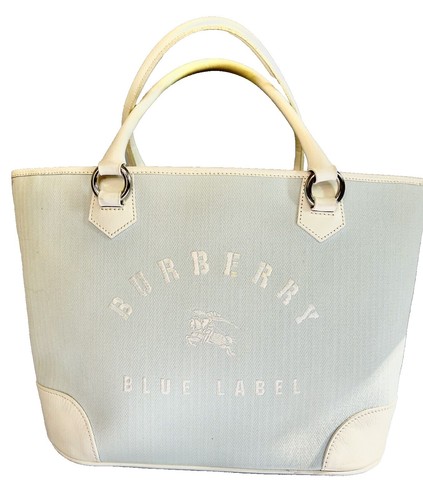 バッグ BURBERRY NovaCheck Tote Bag Canvas Beige Explore a Burberry Beige Coated Canvas Nova Check Tote Bag