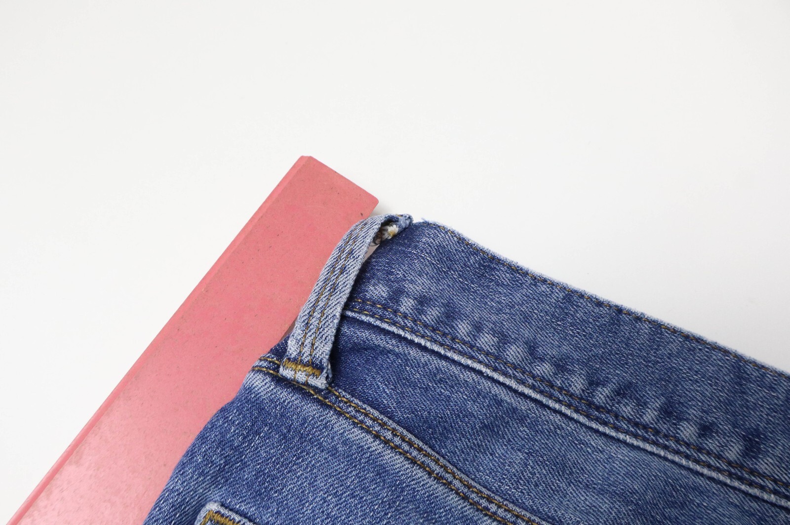 TOMMY HILFIGER Denton Straight Fit Jeans Men's W30/L32 Blue Whiskers Faded thumbnail 12