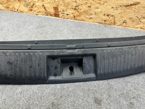 ACURA MDX TECHNOLOGY 22-24 OEM REAR TAILGATE TRUNK LOADING SILL SCUFF PLATE 32K - Picture 4 of 11