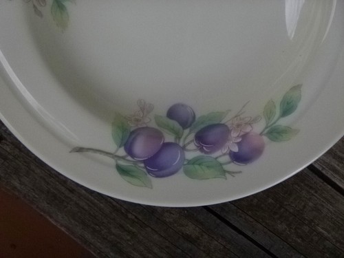 Kyoto Japan Imperial Porcelain Flat Rim Soup / Pasta Bowl *Ambrosia Pattern - Picture 3 of 8