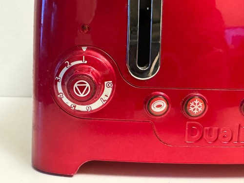 Dualit Classic 4 Slot NewGen Toaster Stainless Steel and Metallic Red Finish - Picture 7 of 11