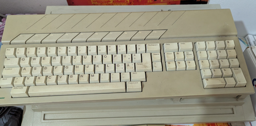 Computadora ATARI Mega STE (1mb RAM, 52 m HD) (con teclado, ratón, cables) funciona - Imagen 7 de 8