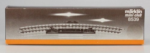 Märklin #8539 Z Curved Circuit Track, New in Box - Picture 1 of 2