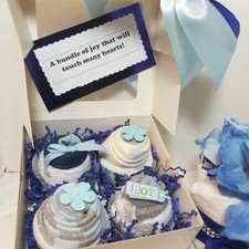 Baby gift set Onesie Cupcake Box Shower gift,...