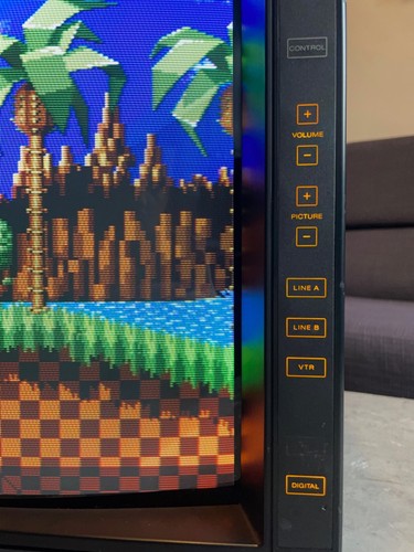 Sony Trinitron PVM-2130QM 21" Retro Gaming CRT Professional Video Monitor 2/2 - Picture 6 of 13