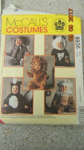 LOT OFF 8 Halloween Costumes Sewing Patterns: Butterick, McCalls,Simplicity kids - Picture 4 of 9