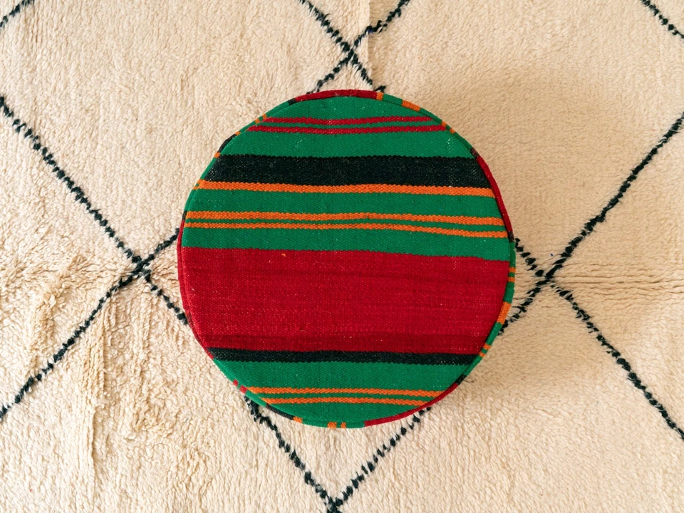 20x20 Moroccan Handmade Pouf Berber Kilim Rug Green and red Floor Cushion - Image 2 of 4
