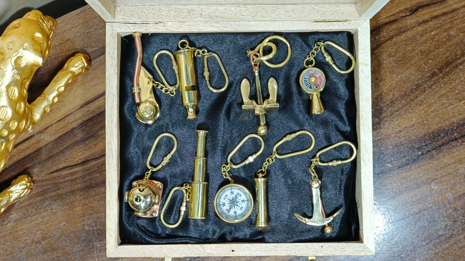 Foto 13 di 22