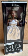 Barbie Signature 2026 Basics Model 09 Collectible Fashion Doll JJX28 NEW