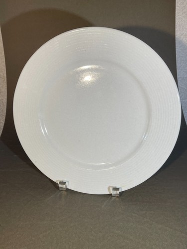 Gibson Designs Elite 8,5" Durchmesser weiß geprägt Essteller (992) - Bild 1 von 3