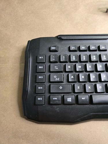 Roccat Horde Aimo Gaming Keyboard - Picture 4 of 8