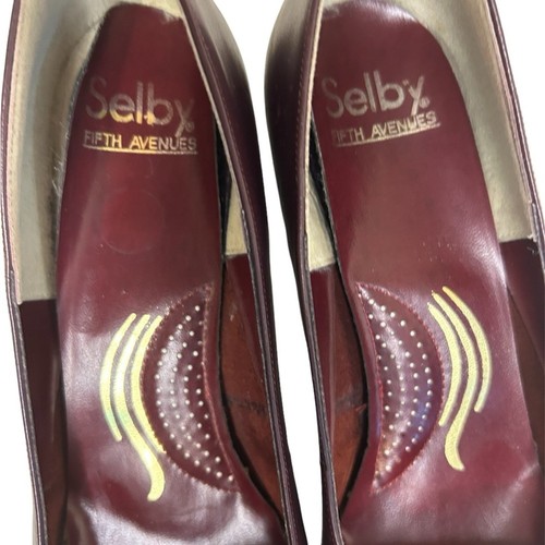Shelby Fifth Avenue Burgundy Leather almond toe dark academia loafers. Size 9N - Picture 6 of 6