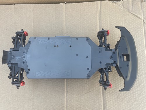 NEW: Traxxas 4-Tec DRIFT 1/10 2WD Drift Car Roller Slider Chassis - Picture 3 of 4