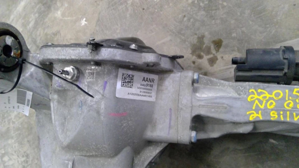 Carrier Front Fits 21-23 ESCALADE 527637 Foto 2 de 4